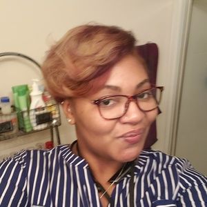 Meet your Posher, Tiffanie